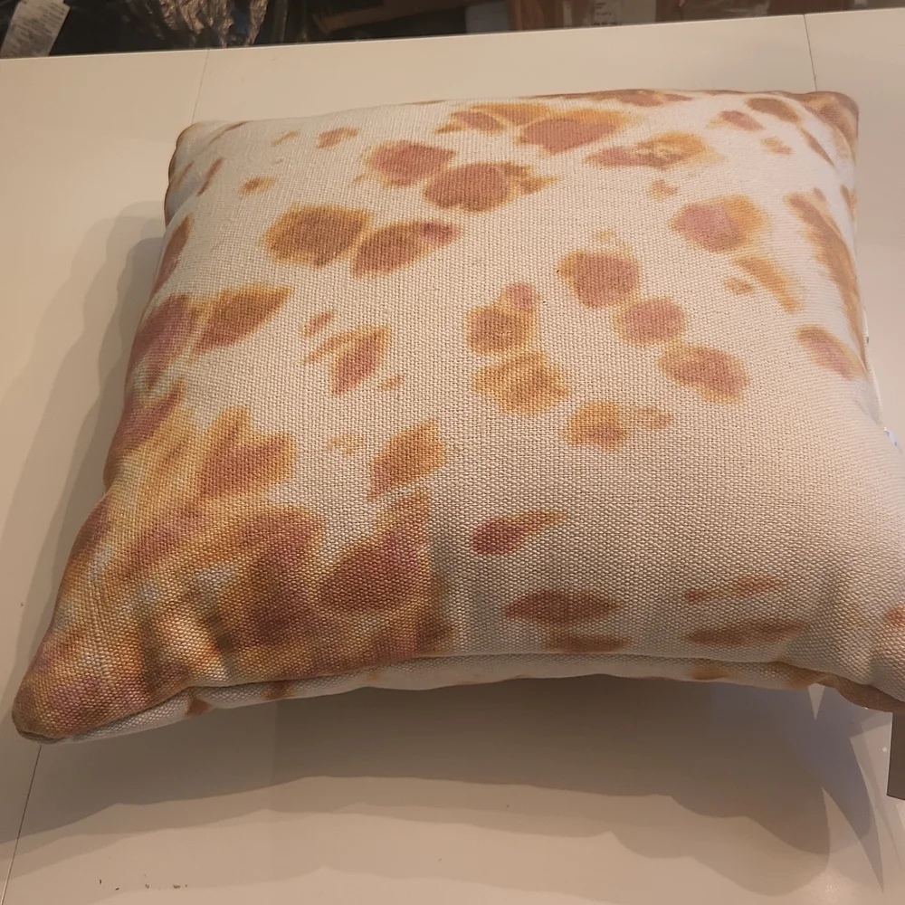 outdoor pillow